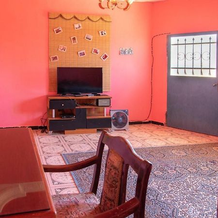 Bedouin Pink Ecohouse Bed and Breakfast Wadi Musa Exterior foto