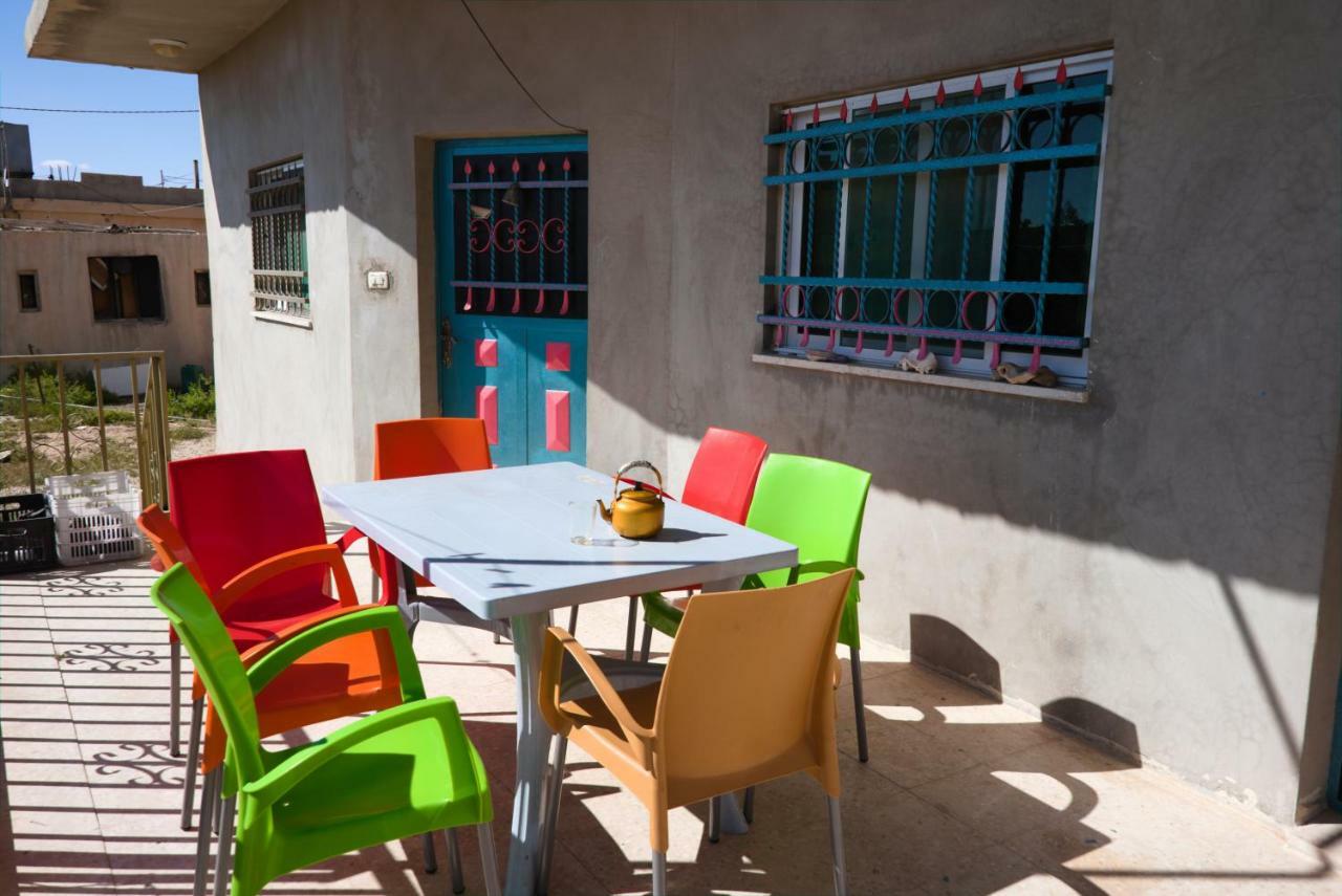 Bedouin Pink Ecohouse Bed and Breakfast Wadi Musa Exterior foto