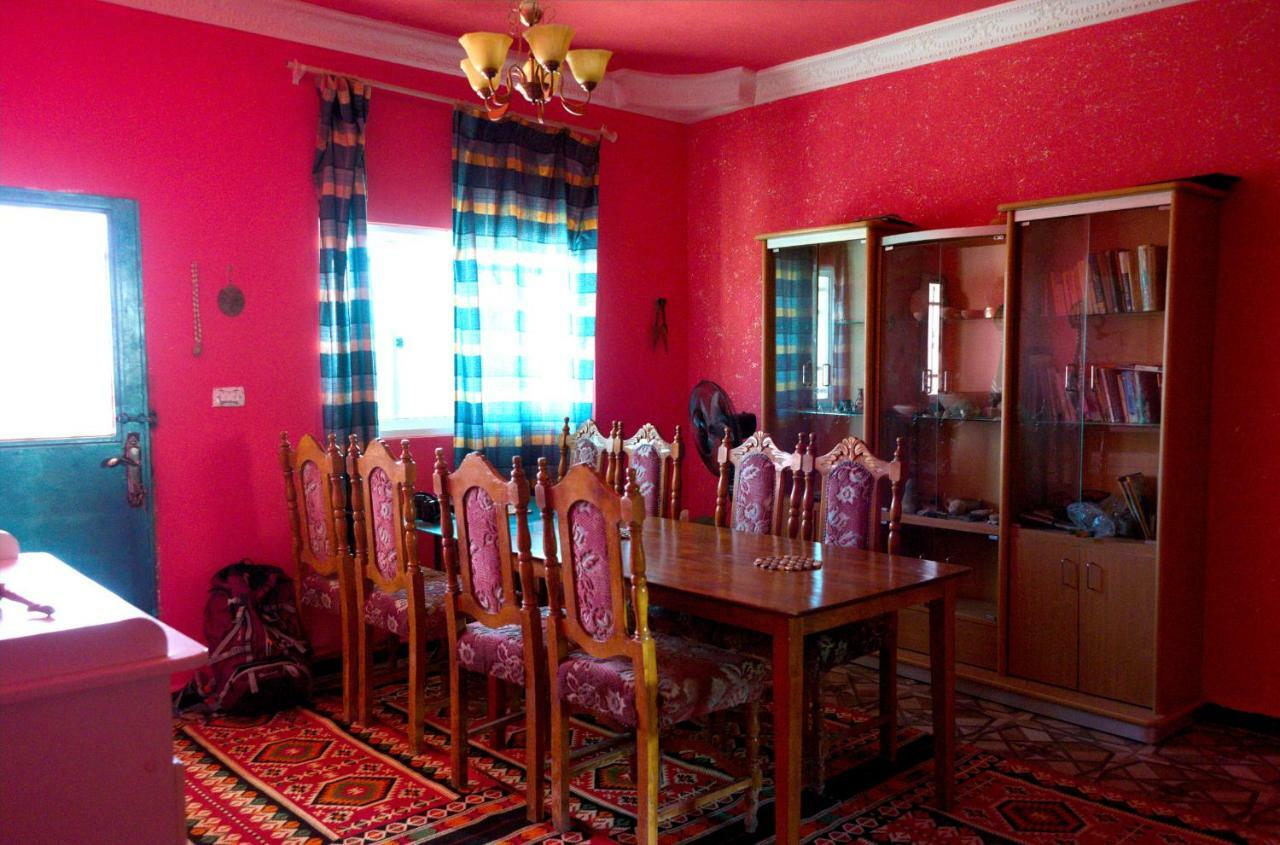 Bedouin Pink Ecohouse Bed and Breakfast Wadi Musa Exterior foto