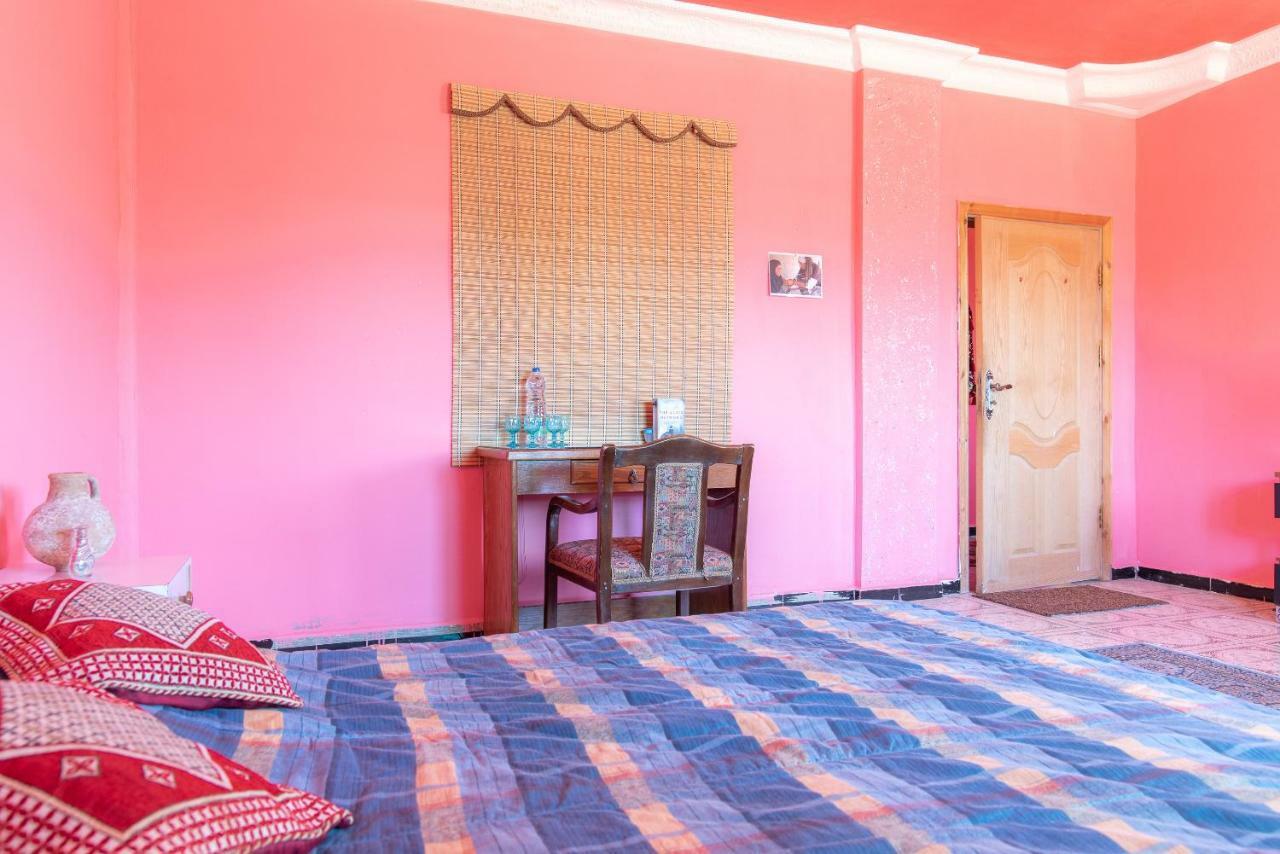 Bedouin Pink Ecohouse Bed and Breakfast Wadi Musa Exterior foto