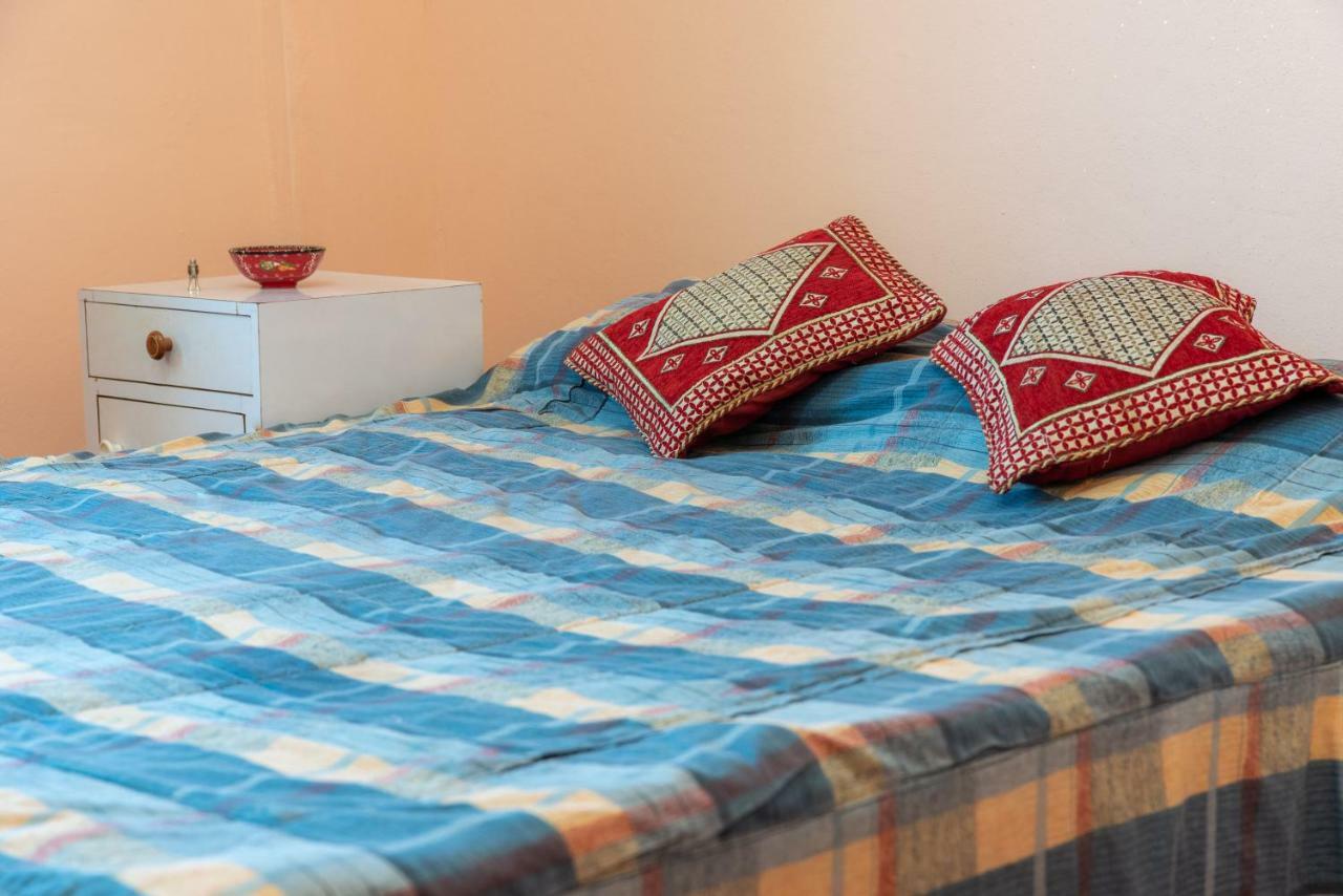 Bedouin Pink Ecohouse Bed and Breakfast Wadi Musa Exterior foto