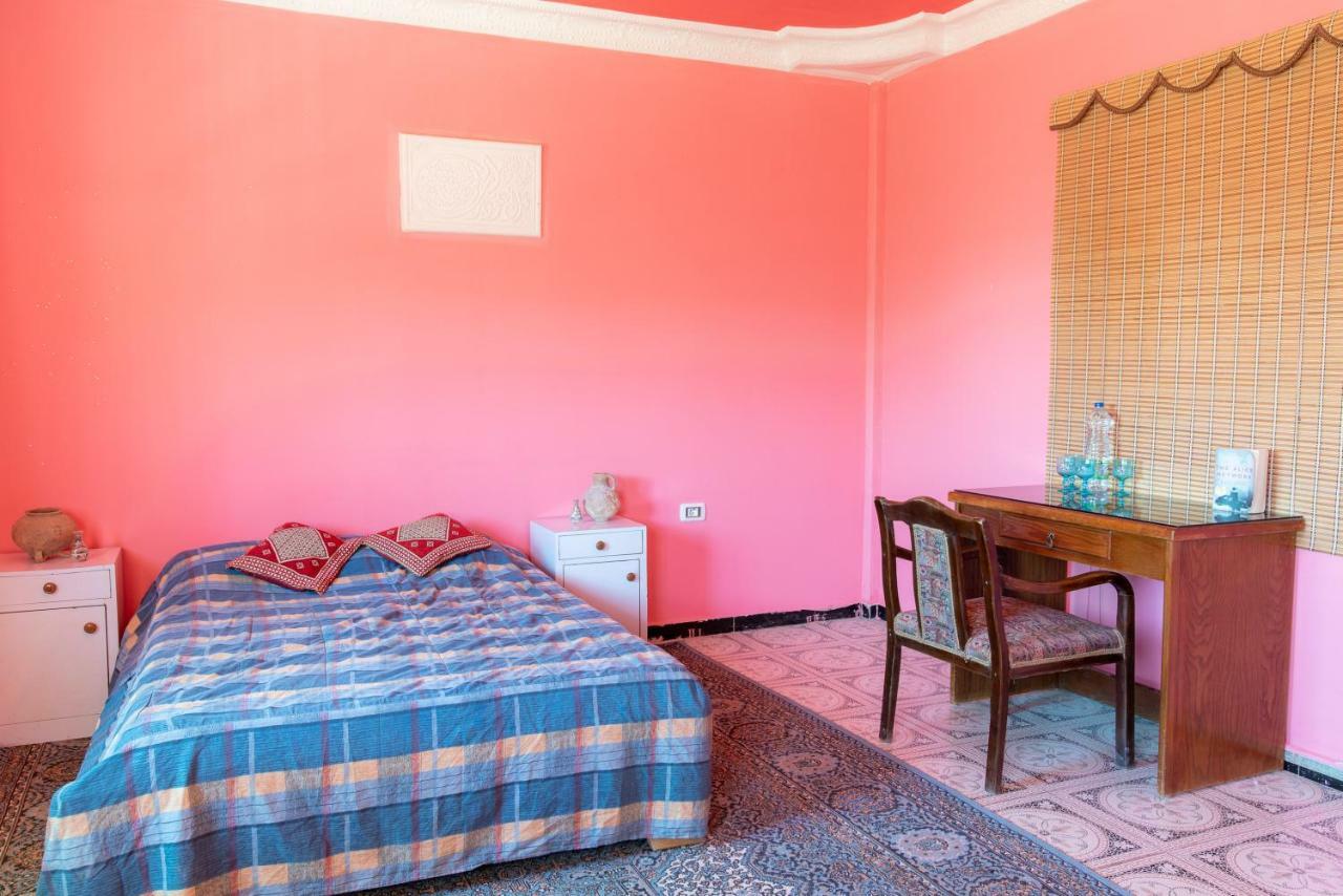 Bedouin Pink Ecohouse Bed and Breakfast Wadi Musa Exterior foto